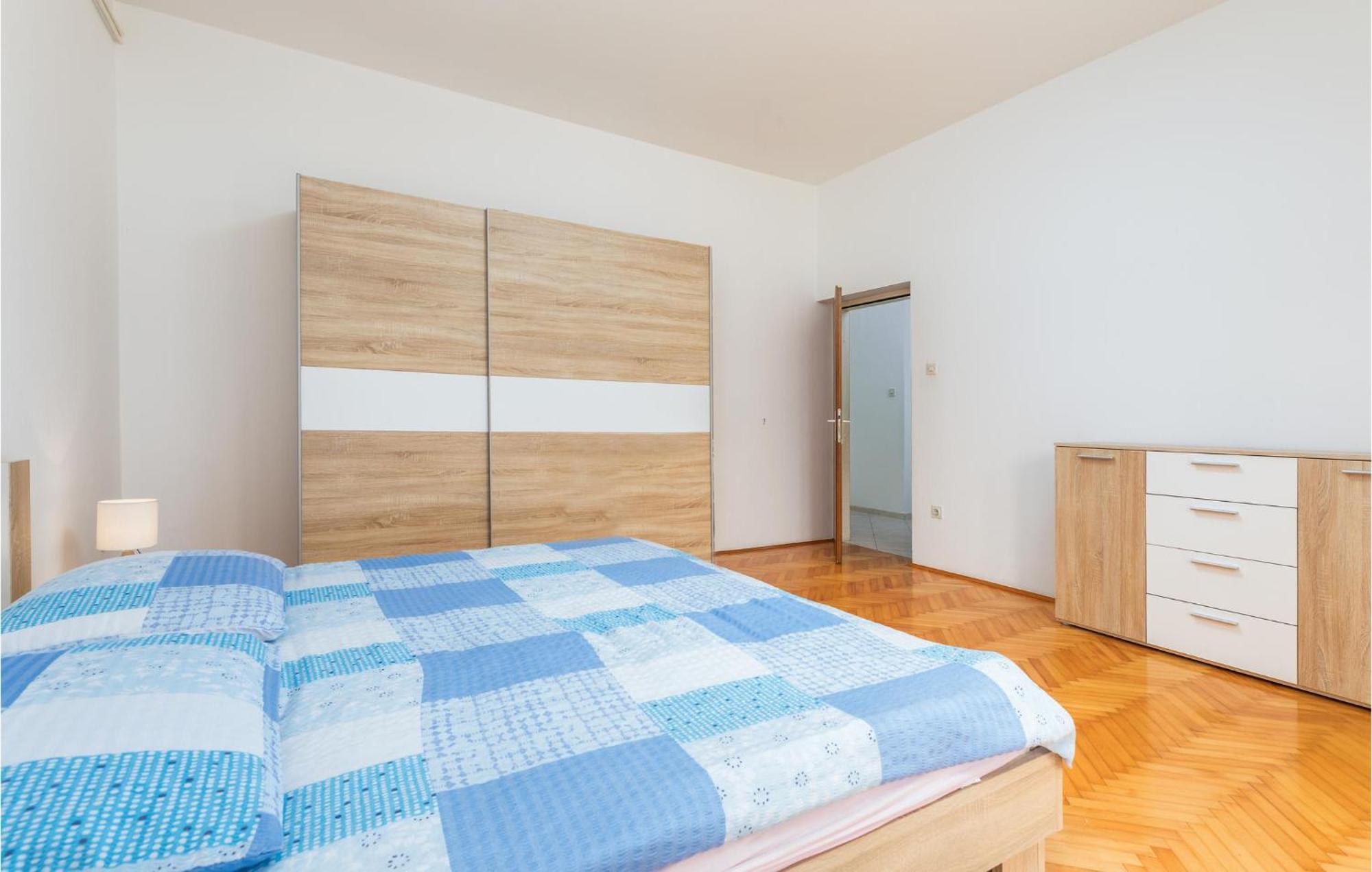 Lovely Apartment In Fazana With Kitchen Extérieur photo