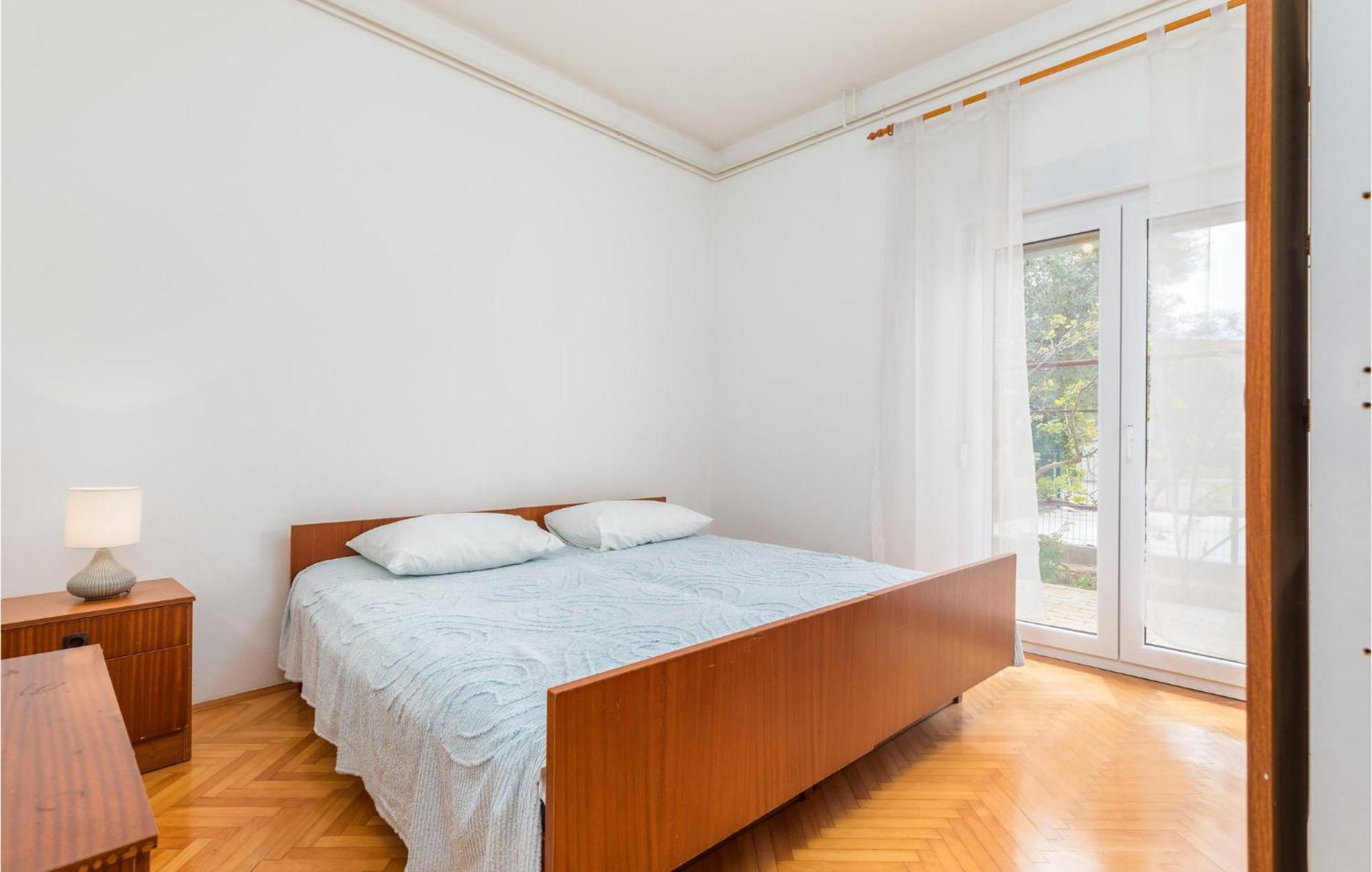 Lovely Apartment In Fazana With Kitchen Extérieur photo